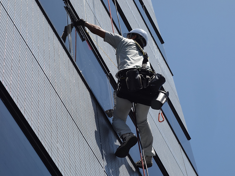 Abseiling Windows